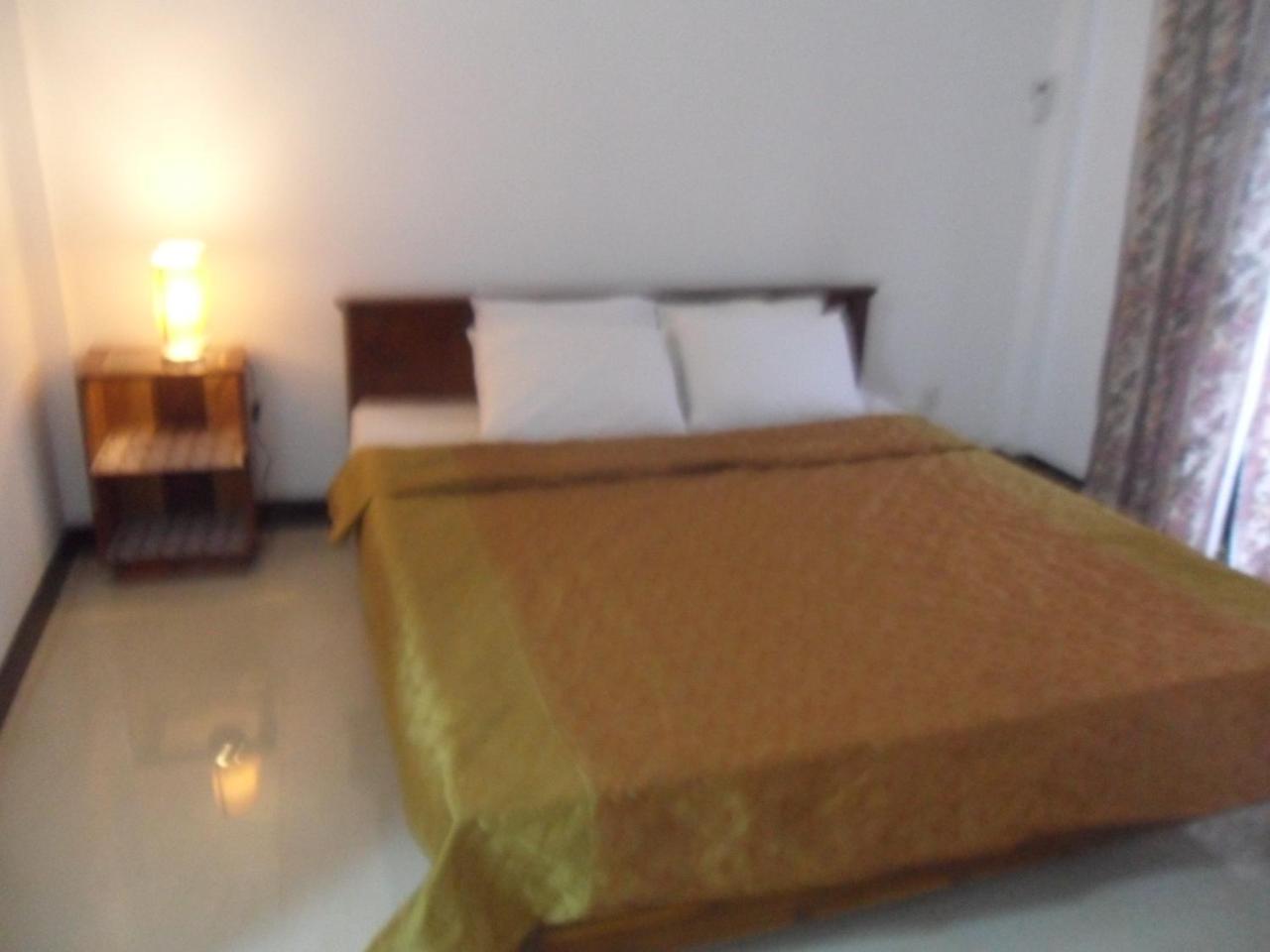 JMF Hotel Negombo Eksteriør bilde